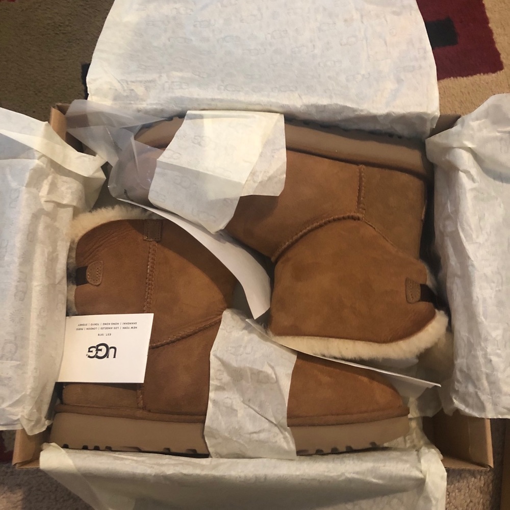 UGG Mini Bailey Bow II Boots Chestnut Brown